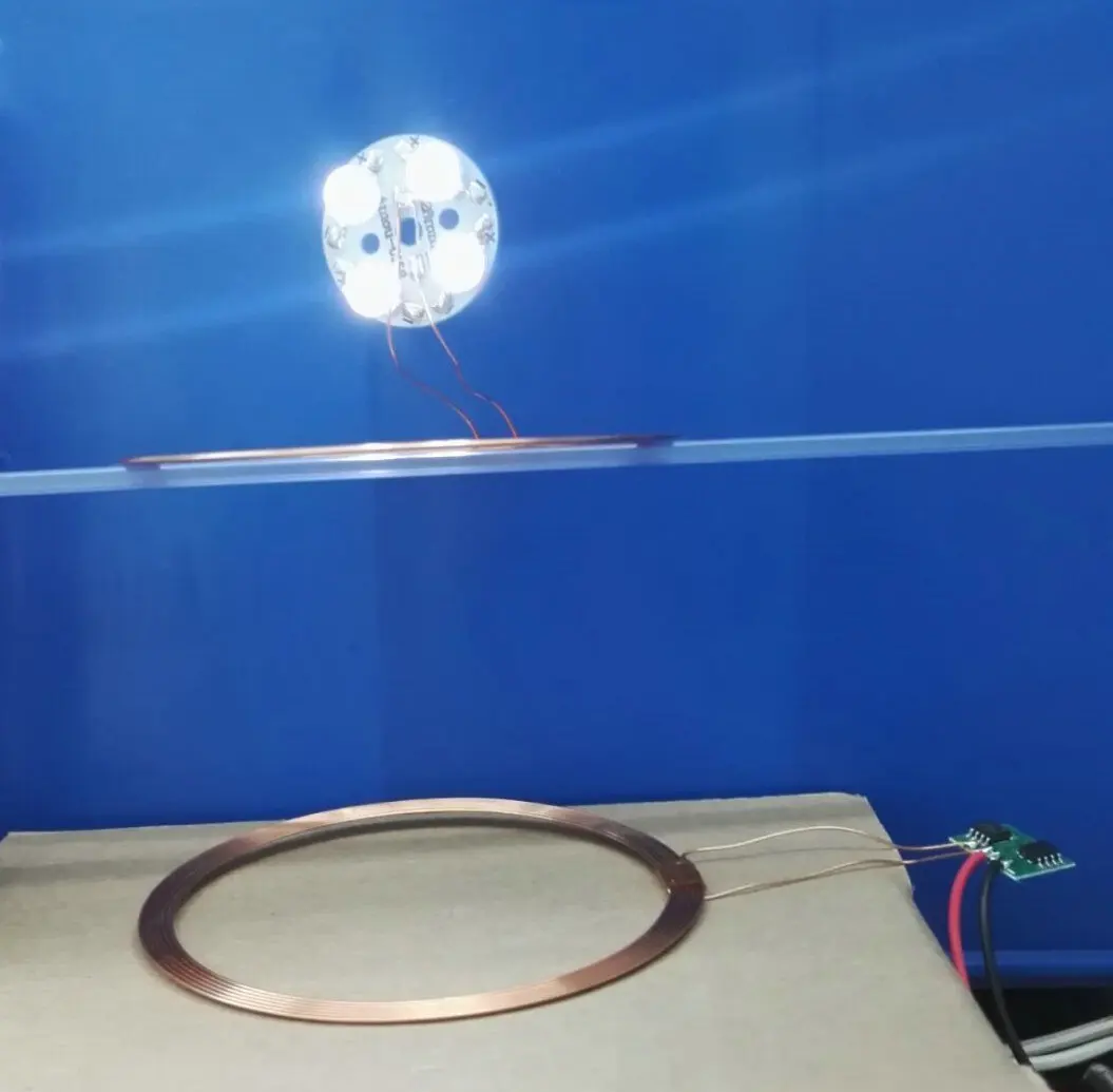 Большой беспроводной модуль питания для большой катушки магнитной левитации и