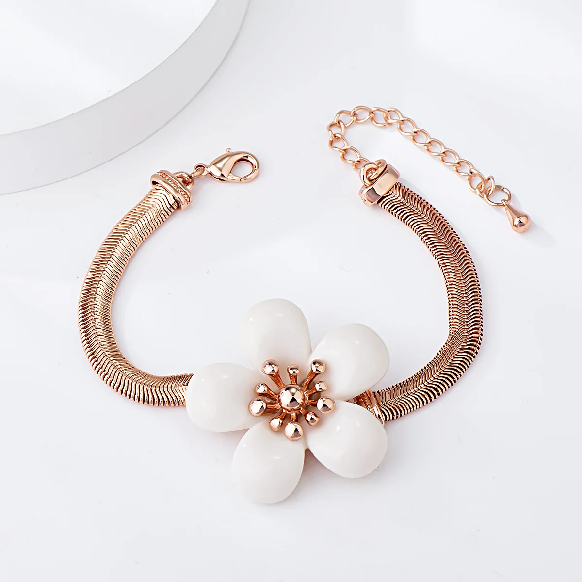 

Viennois Dubai Style White Enamel Flower Design Multilayer Charm Bracelets & Bangles for Women Summer Beach Gift Wedding Gift