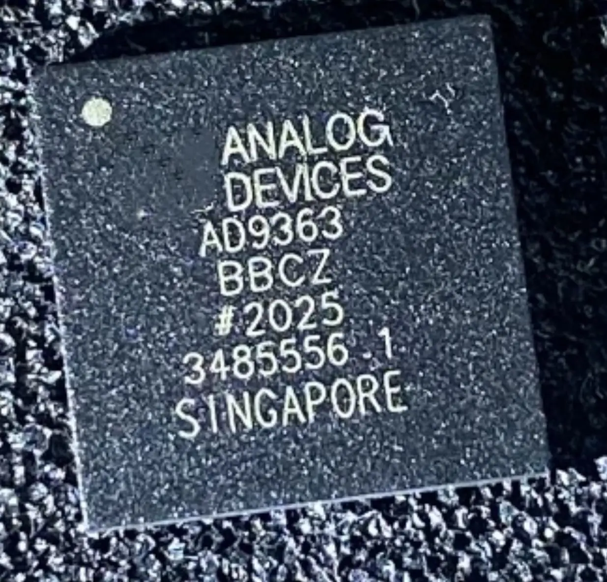 

2PCS/AD9363BBCZ AD9363 BBCZ BGA144
