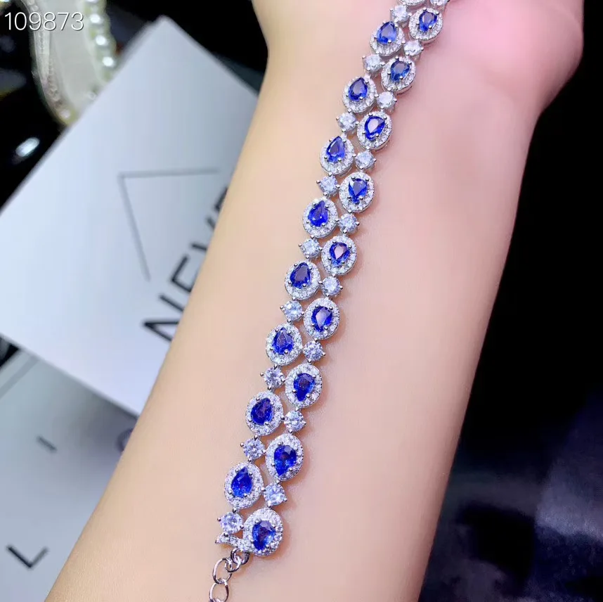 Браслет ручной работы из натурального сапфира и серебра 925.