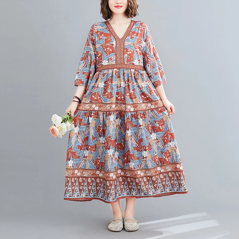 Летние студенческое консервативное платье с вышивкой принтом выше колена