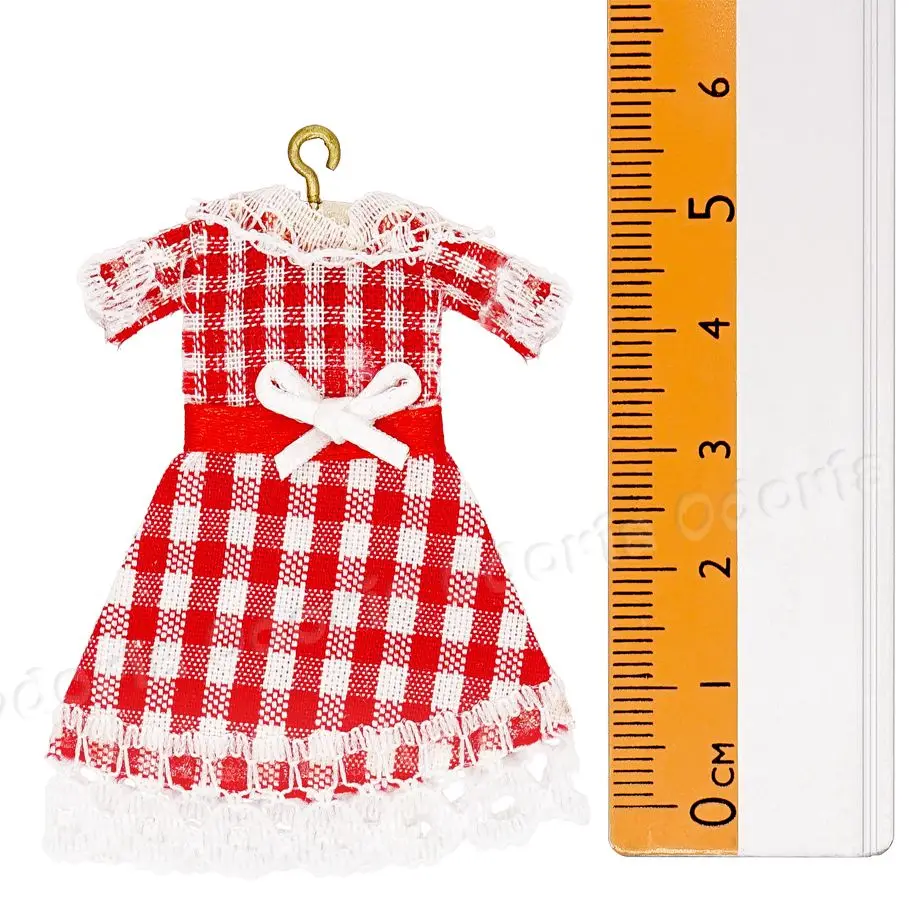 Odoria 1:12 Miniature Red Skirt with Hanger Clothes Living Room Bedroom Home Set Dollhouse Accessories Doll House Decoration | Игрушки и
