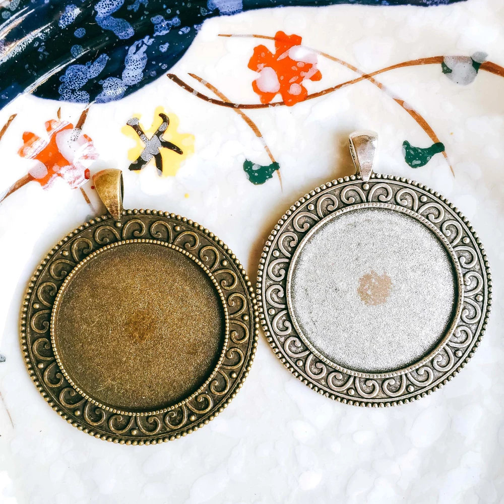 

5pcs/lot 35mm Necklace Pendant Setting Antique Bronze Silver Color Glass Cabochon Blank Base Supplies for Jewelry Finding T124