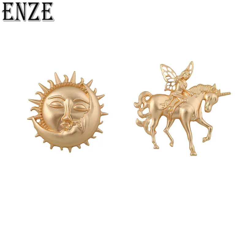 Брошь матовая в виде звёзд Луны и животных | Украшения аксессуары