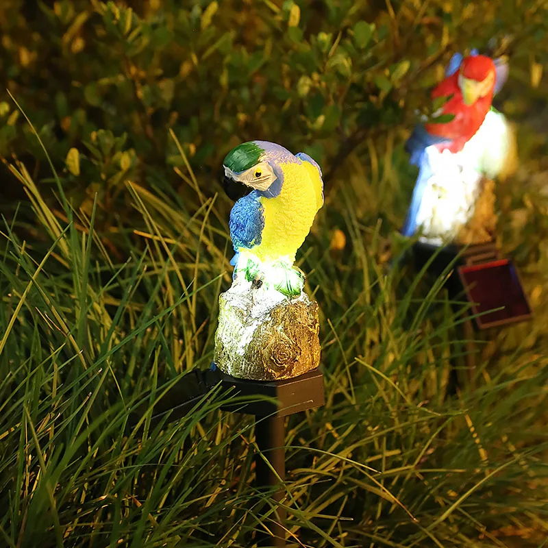 

Novelty Solar Parrot Lawn Light LED Outdoor Waterproof Light Sensation Decorative Garden Ground Plug Light For Garden Decor