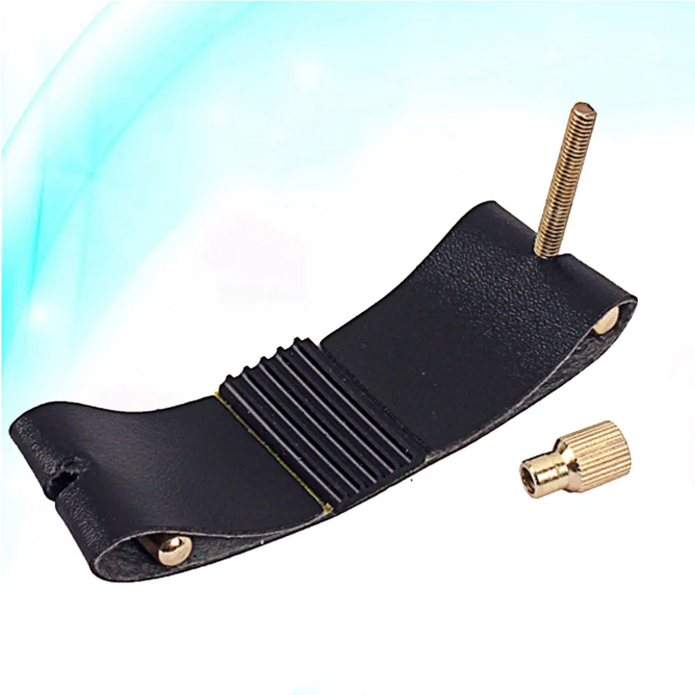

Embossed Flute Head Alto Saxophone Mouthpiece Clip Flute Head Cards Saxophone for Artists Beginner (Black)