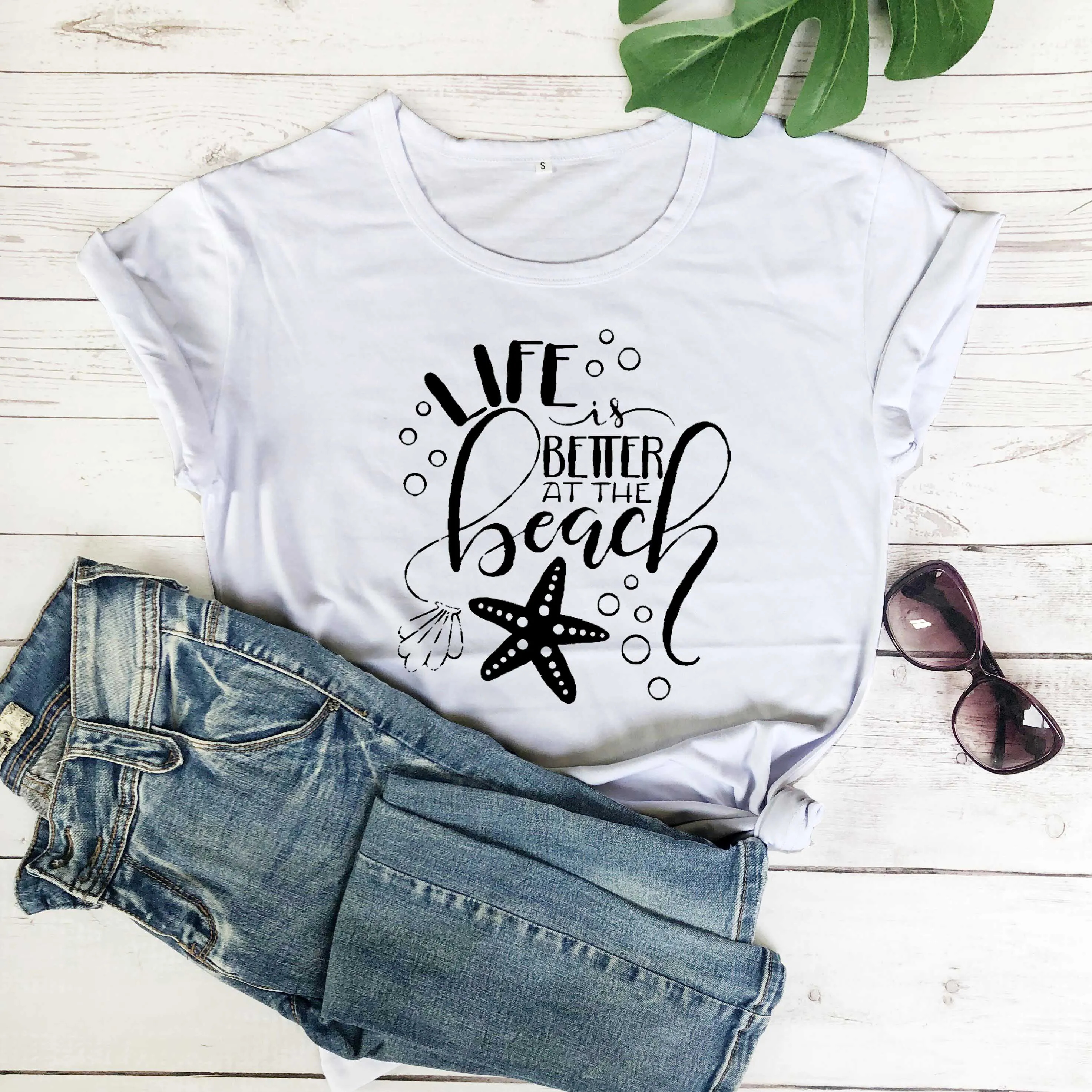 Женская футболка из чистого хлопка с милым графическим принтом Life is better at the beach