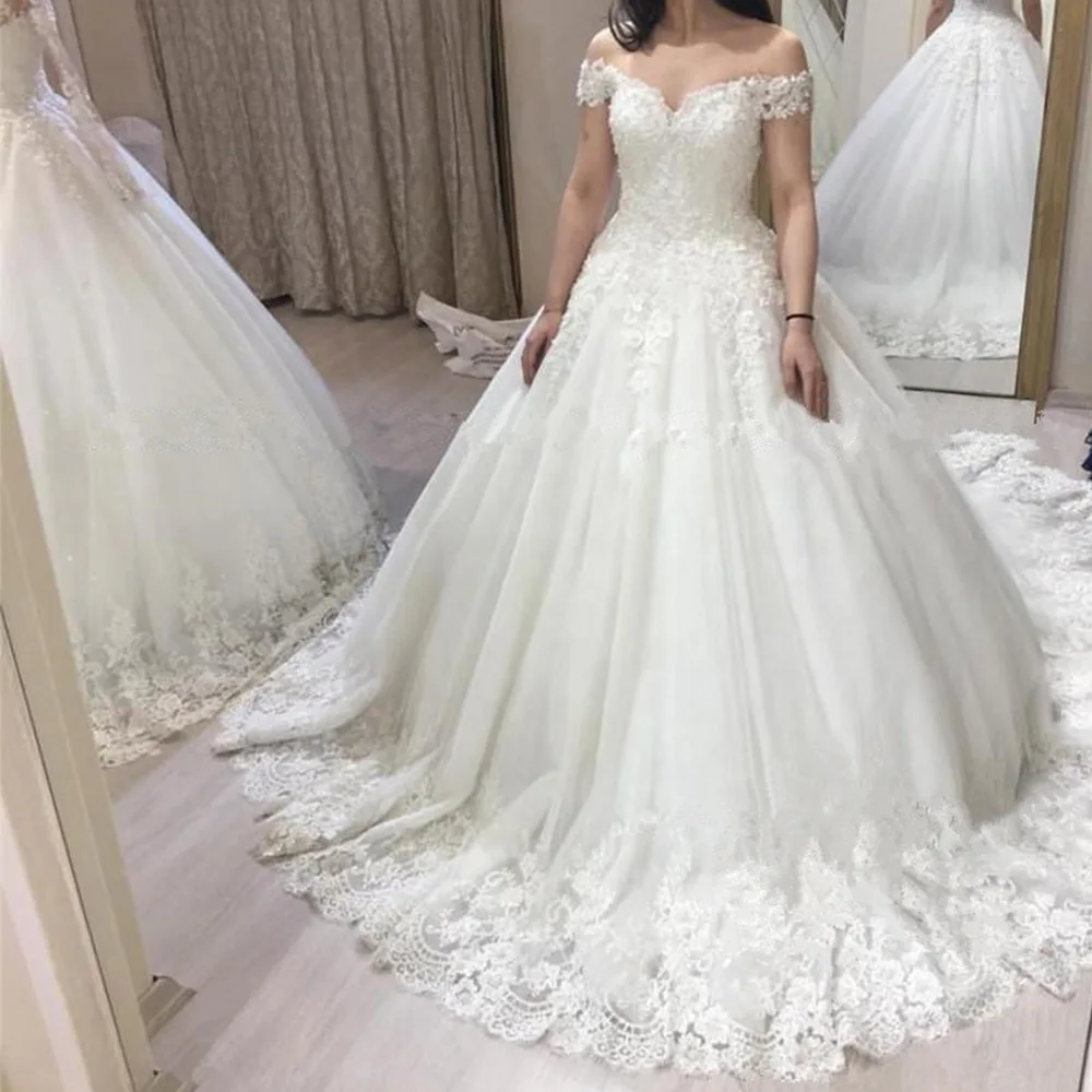 

Luxury Applique Lace Beads Princess Wedding Dresses Off Shoulder Ball Gown Train Lace Up Bridal Gown Customize فساتين السهرة
