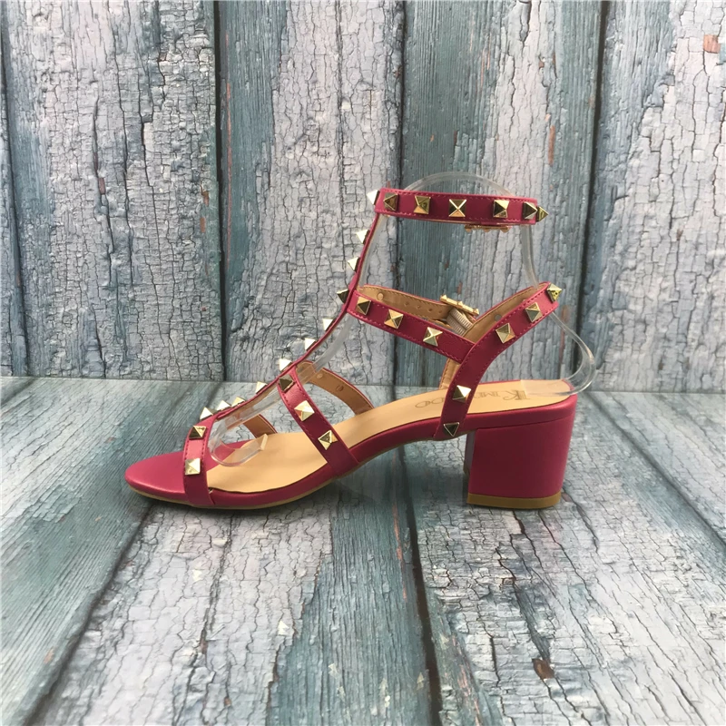 

The Fericzot Women's Sandals are sizes 5-15 for women's shoes with rivet heels, gladiator shoes and open-toe shoes