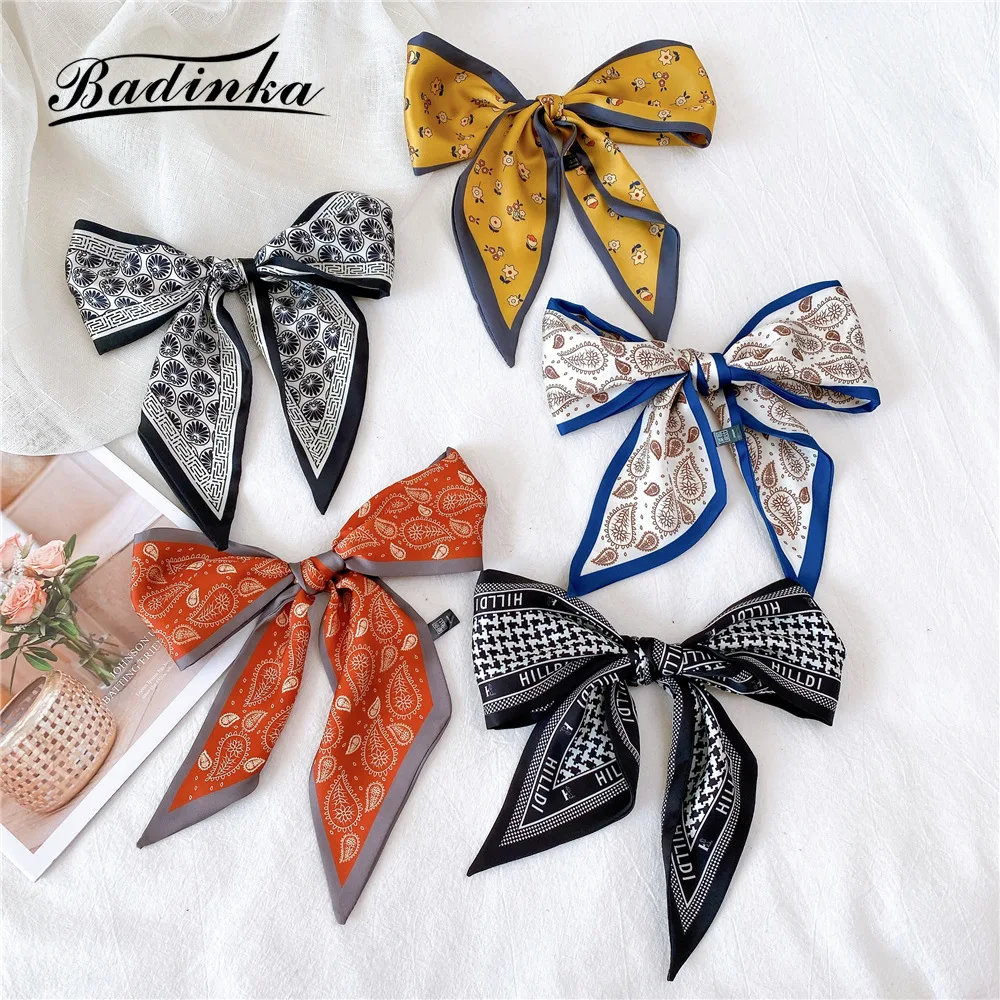 

2021 New Women's Houndstooth Printed Silk Satin Hair Edge Scarf Skarf Woman Purse Bag Handle Scarfs for Ladies Foulard Cheveux