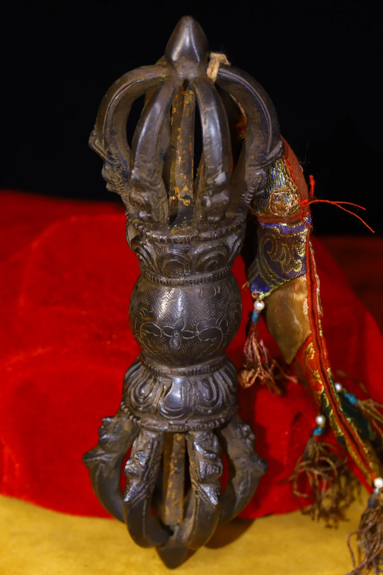 

Tibetan Buddhist handmade Puba subduing pestle ,Pure copper Vajry Pestle Home Decoration