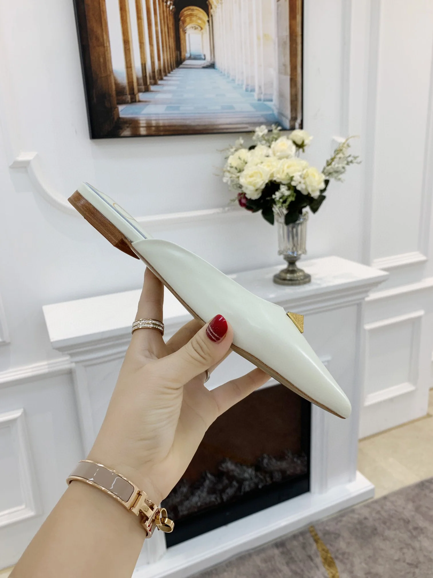 

Luxury brand rivet flat bottom sandals ball summer pointy female flatterer sandles Stripper Dancer sexy upper toe 12 color lace