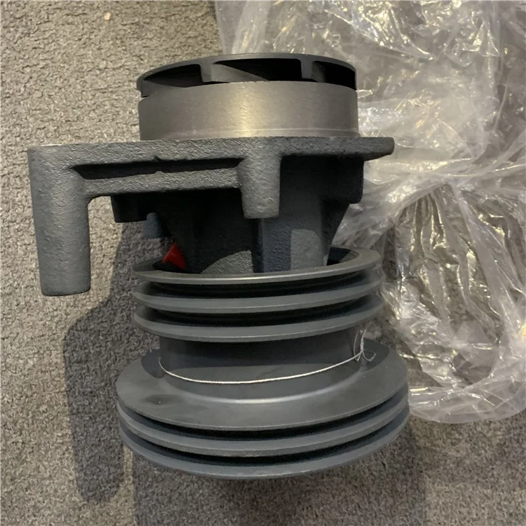 

WD615 engine spare parts 61560060050 water pump assy