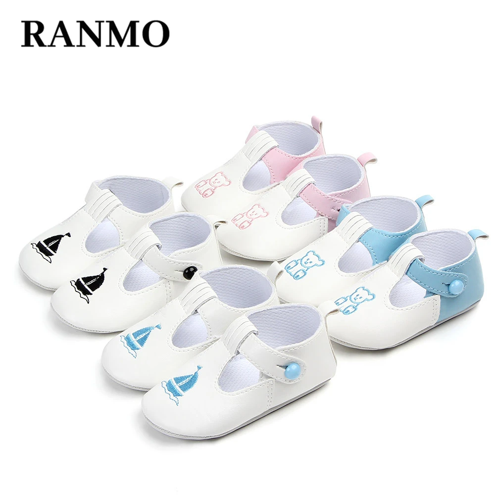 

New Baby Girl British Style PU Leather Baby Shoes Spring/Autumn Bebes Buttons Soft-soled Princess Shoe