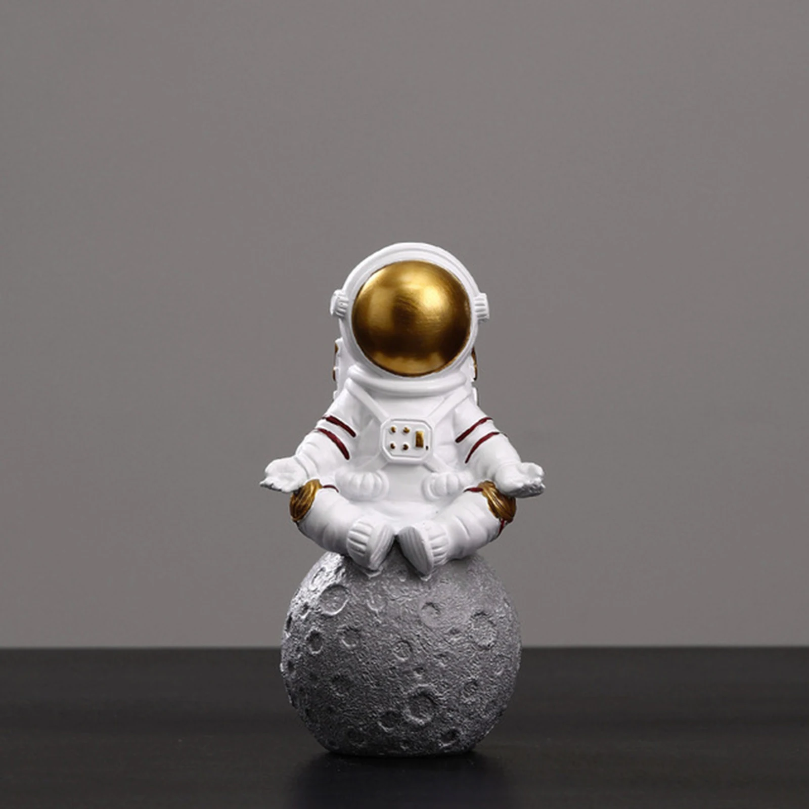 

Фигурки космонавта, Офисная полка, Настольная декорация, подарок на день рождения для детей, украшение статуи космонавта, скульптура