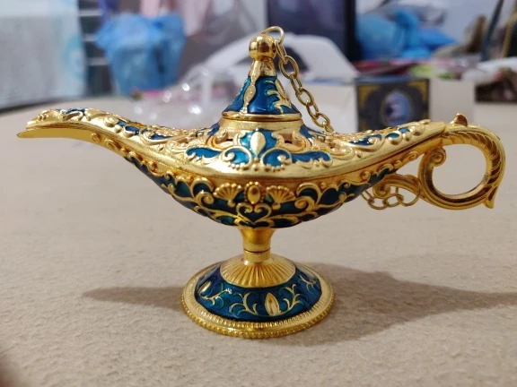 Russian Aladdin Lamp Hollow Aladdin Wishing Magic Lamp Zinc Alloy Wishing Tea Pot Retro Home Decoration Ornament Gifts