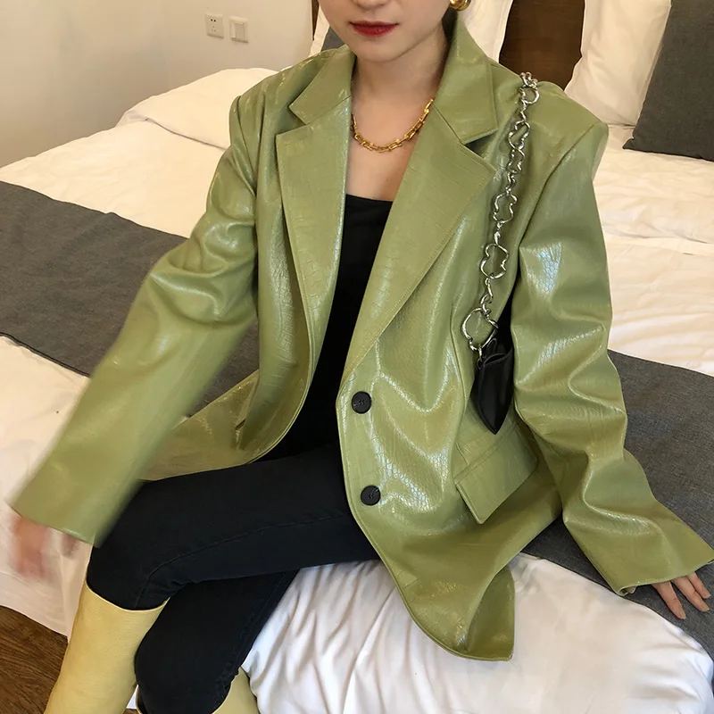 2021 Spring New Glossy Bright PU Leather Jacket Women Crocodile Pattern Casual Loose Leather Coat Retro Fashion Cool Jacket Y737