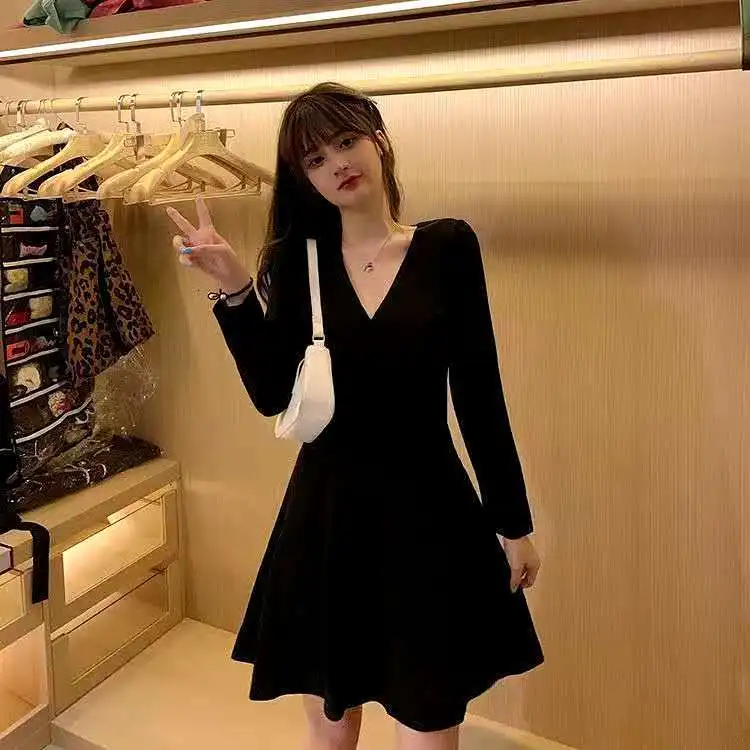 

2021 New All -match Black Women Dress Fashion Retro Plus Size Fat MM Slimming Dress