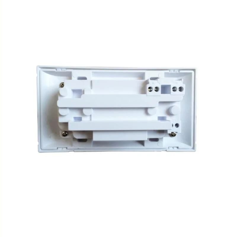 Настенное зарядное устройство с двойным USB портом немецкий/французский адаптер