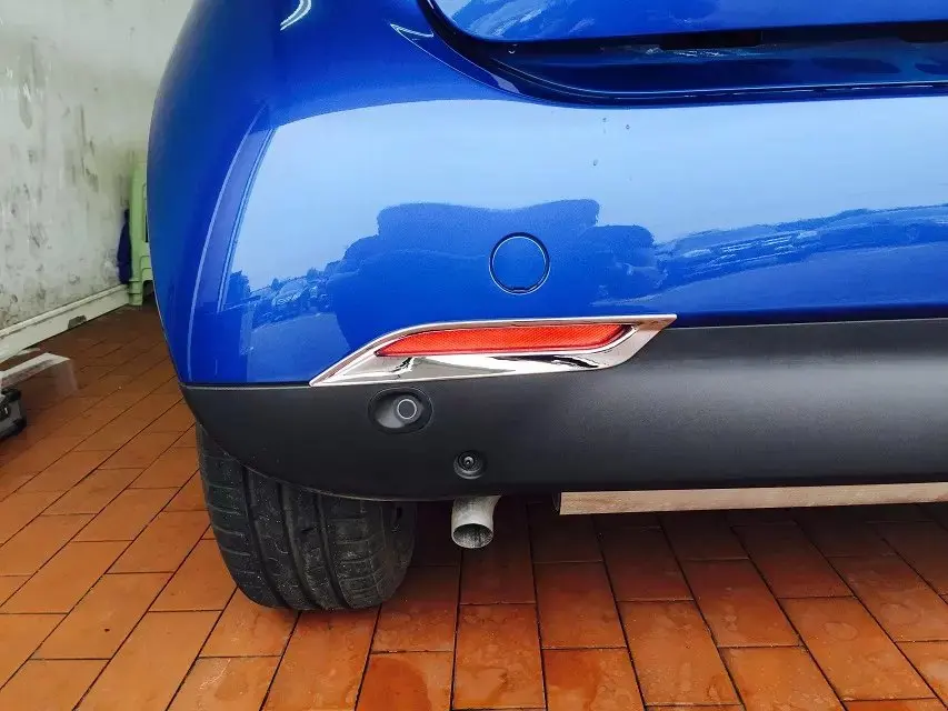 Для Benz Smart Fortwo 2014 2015 2016 2017 ABS Chrome лампа заднего противотуманного фонаря Обложка