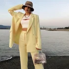 Женский офисный костюм из двух предметов, повседневный однотонный двубортный Блейзер и прямые брюки с высокой талией, желтый Блейзер, 2021
