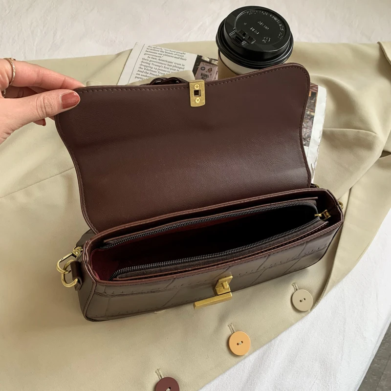 

Elegant Stone Flip Women 's Shoulder Bag Solid Leather Handbags Luxury Hasp Messenger Bag Weave Strap Female Tote Bag Sacs Cabas