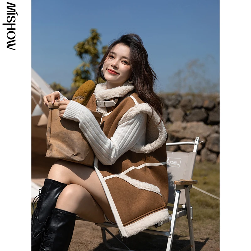 

MISHOW 2021 Winter Jackets For Women Sleeveless Loose Outerwear Fashion Warm Female Leather Vest Elegant Clothing MXA44W0222