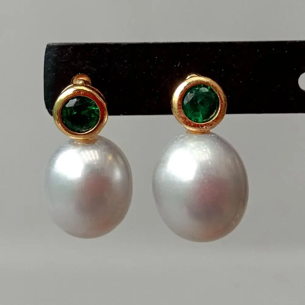 Серьги-гвоздики женские с пресноводным жемчугом и фианитом | Украшения