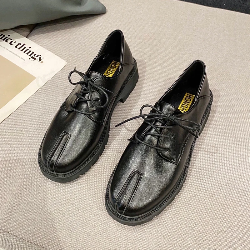 

Женские кроссовки из ПУ кожи, повседневная обувь на шнуровке, однотонные, для весны