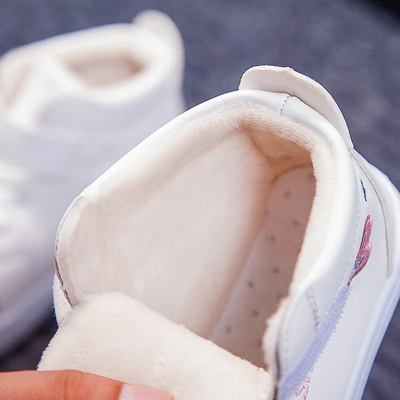 2020 Winter Kids Boots Brand Girls Warm Leather Sneakers Fashion Footwear Children Casual Shoes Plush Non-slip Sport | Детская одежда и