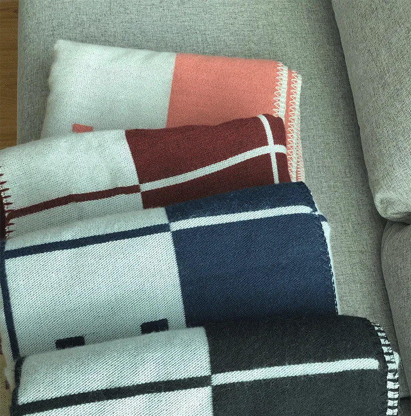 

Plaid H Cashmere Blanket Crochet Soft Wool Scarf Shawl Portable Warm Sofa Bed Fleece Knitted Throw Cape Brand Blanket 135x170cm