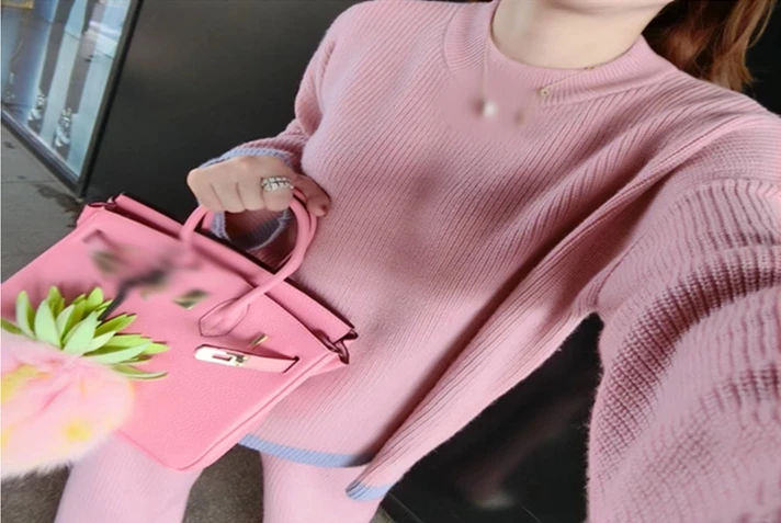 

2019 Winter Knitted Color-blocked 2 Piece Pant Sets Outfits Women Korean Sweater Pullover + Wide Leg Pants Suit Fashion Warm Set