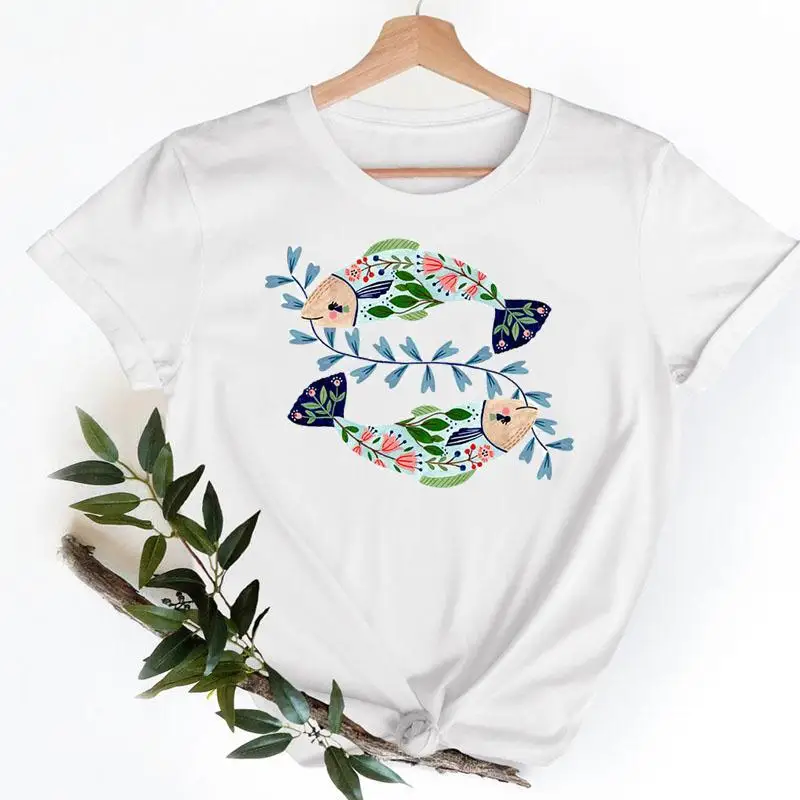 

Футболка женская с коротким рукавом, милая Повседневная модная рубашка с принтом рыбок и цветов, одежда в винтажном стиле
