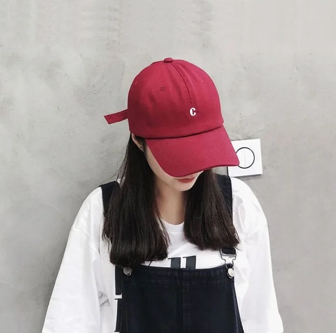 Кепка с вышивкой букв для мужчин и женщин однотонная хлопковая бейсболка гольфа