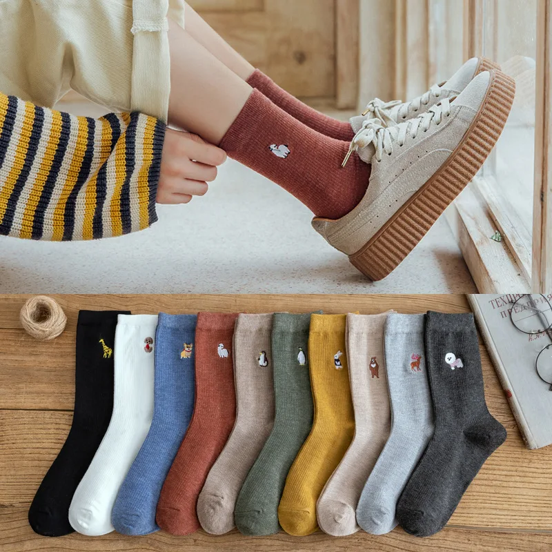 10 pieces = 5 pairs  Women Socks Solid Color Cotton 2020 New Style for Autumn and Winter Embroidery Cute Animal Socks women