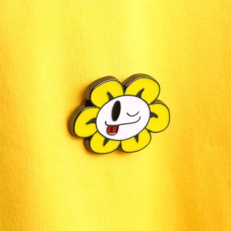 Игра Undertale брошь Frisk Toriel Sans Chara Flowey милый забавный мультфильм металлические броши модная новинка персонализированные ювелирные изделия подарок
