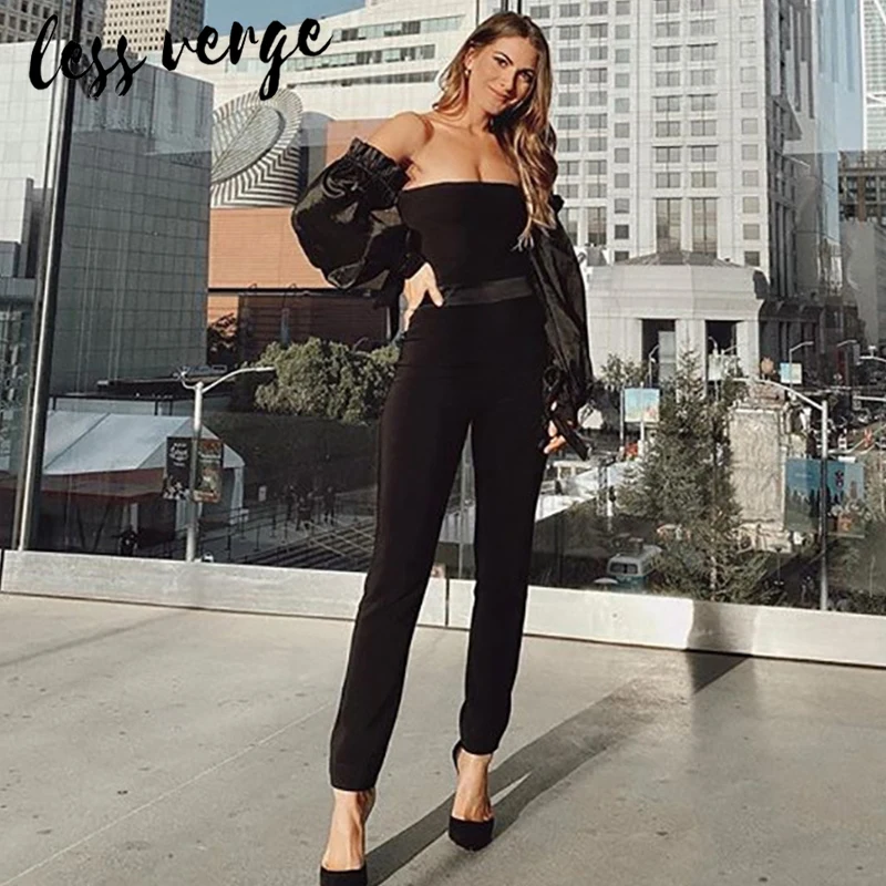 Женская блузка с открытыми плечами Lessverge черная рюшами и рукавом-фонариком