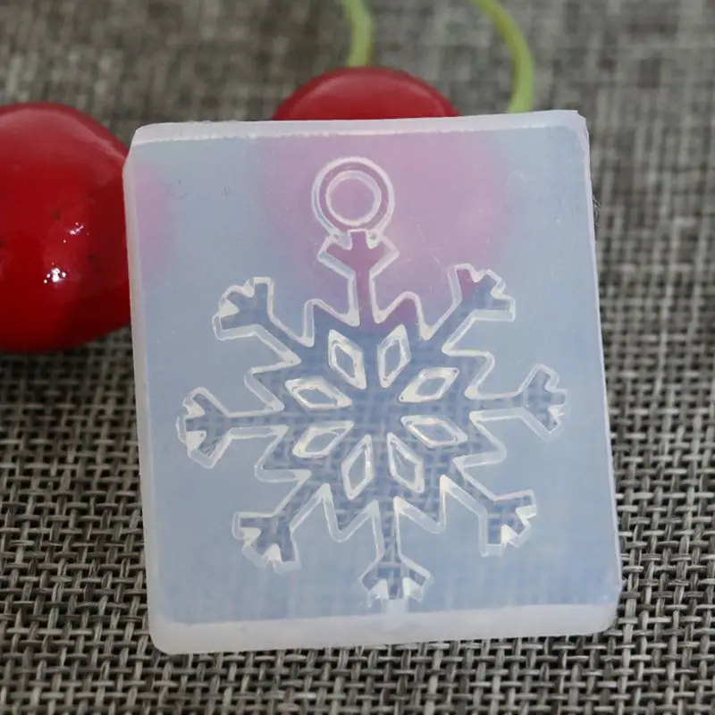 

Silicone Mold Snowflake DIY Crafts Jewelry Making Pendant Epoxy Resin 203B