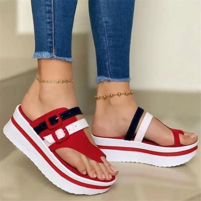Летние Новые Модные женские сандалии на танкетке повседневные Студенческие