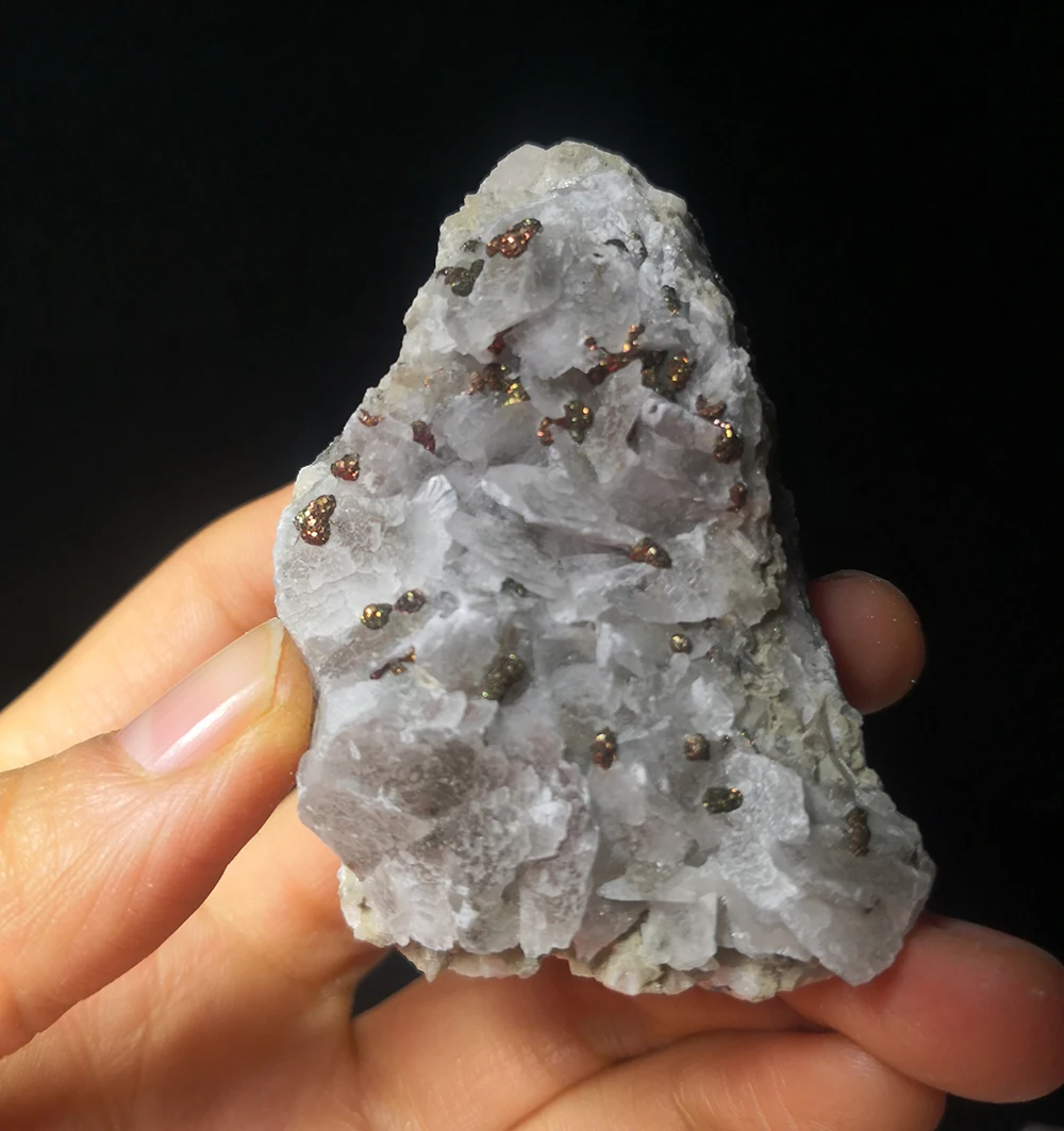 98 г натуральный камни и минералов рок кальцит с кристаллами Колчедана провинции