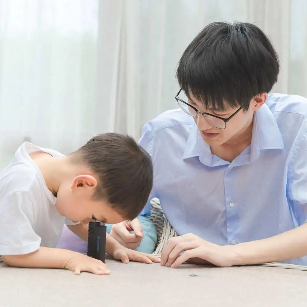 Портативный микроскоп высокой мощности YouPin CELESTRON, 60X-120X плавная зумирование, многоуровневое освещение, фокусировка на миниатюрных объектах.