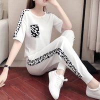 sportswear casual suit womens 2021 new fashion age reduction slim slim short sleeve black and white two piece tide