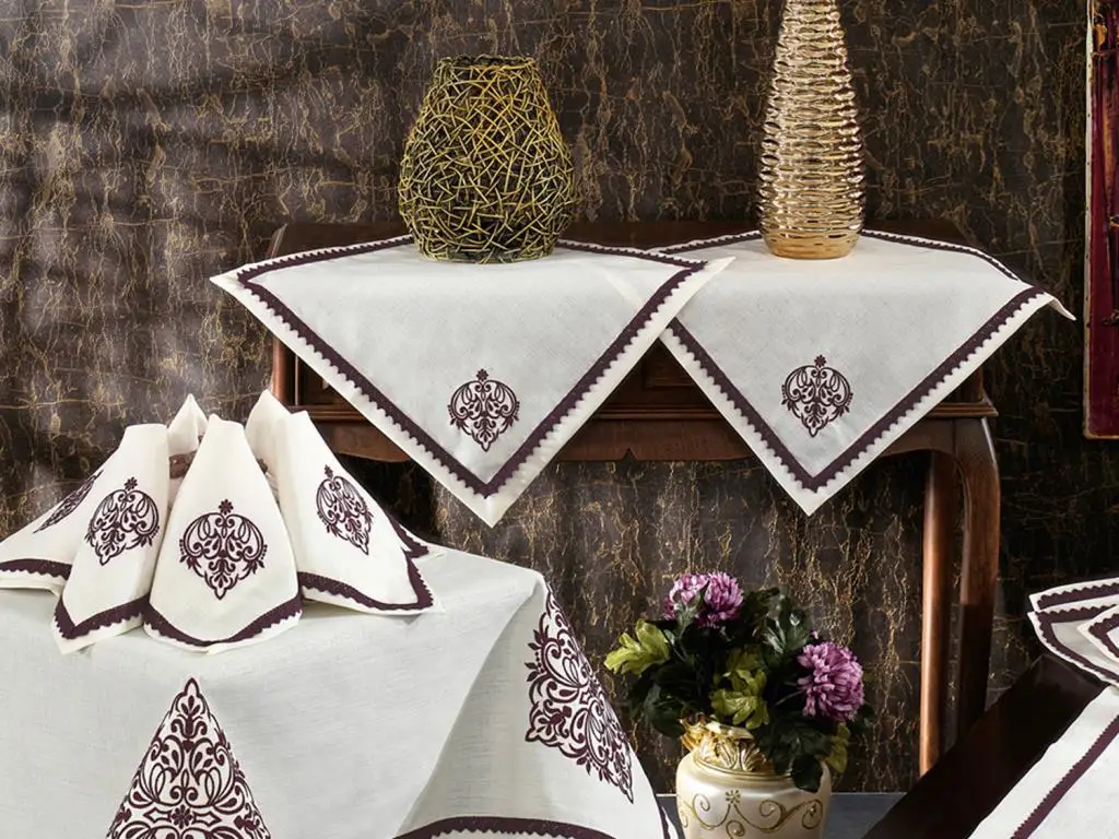 

eyizdiyar Adenya 16 Piece Lounge Team Damson