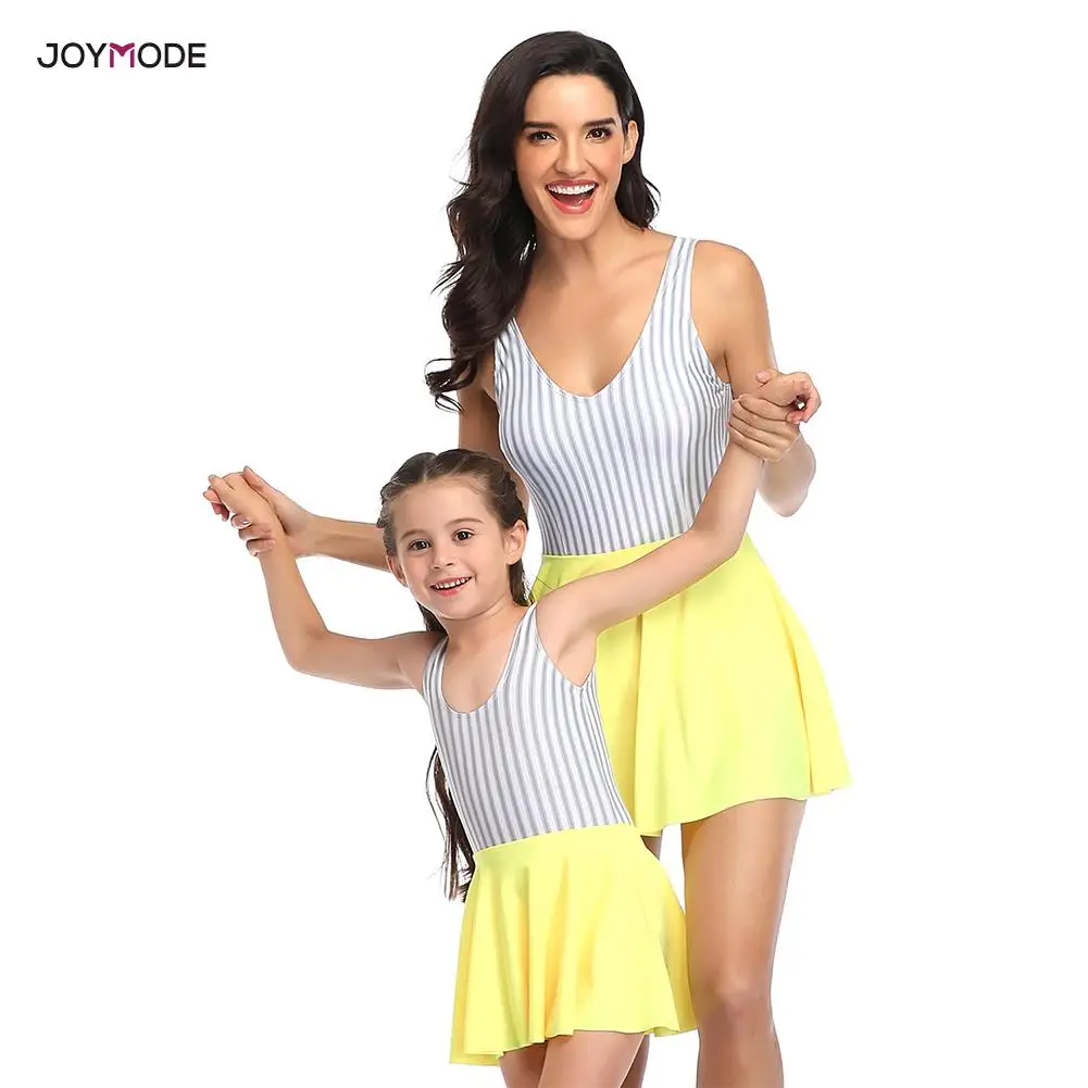 Купальники JOYMODE 2020 для мамы и ребенка Цельный купальник с цветочным принтом