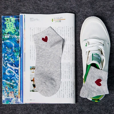 1pair 1 пара, женские хлопковые носки, новинка, короткие носки с сердечками, Летние удобные женские носки, короткие носки для девочек, Meias - Цвет: 1pair