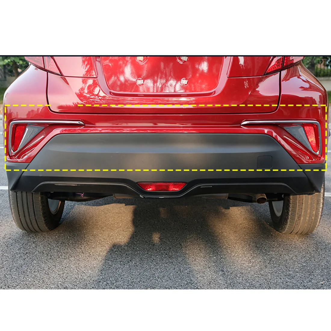 

Carbon fiber color Rear Fog Light Lamp Frame Cover Trim For toyota C-HR CHR