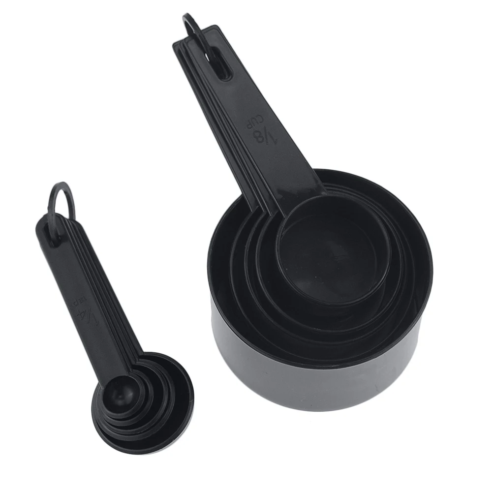 Мерные чашки и мерная ложка черного цвета с силиконовой ручкой кухонный