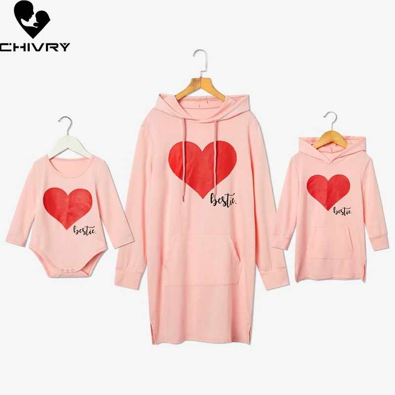 

New Mother Daughter Heart Love Sweatshirts Family Matching Outfits Mommy and Me Hoodies Dresses Clothes Mom Baby Girls Tops