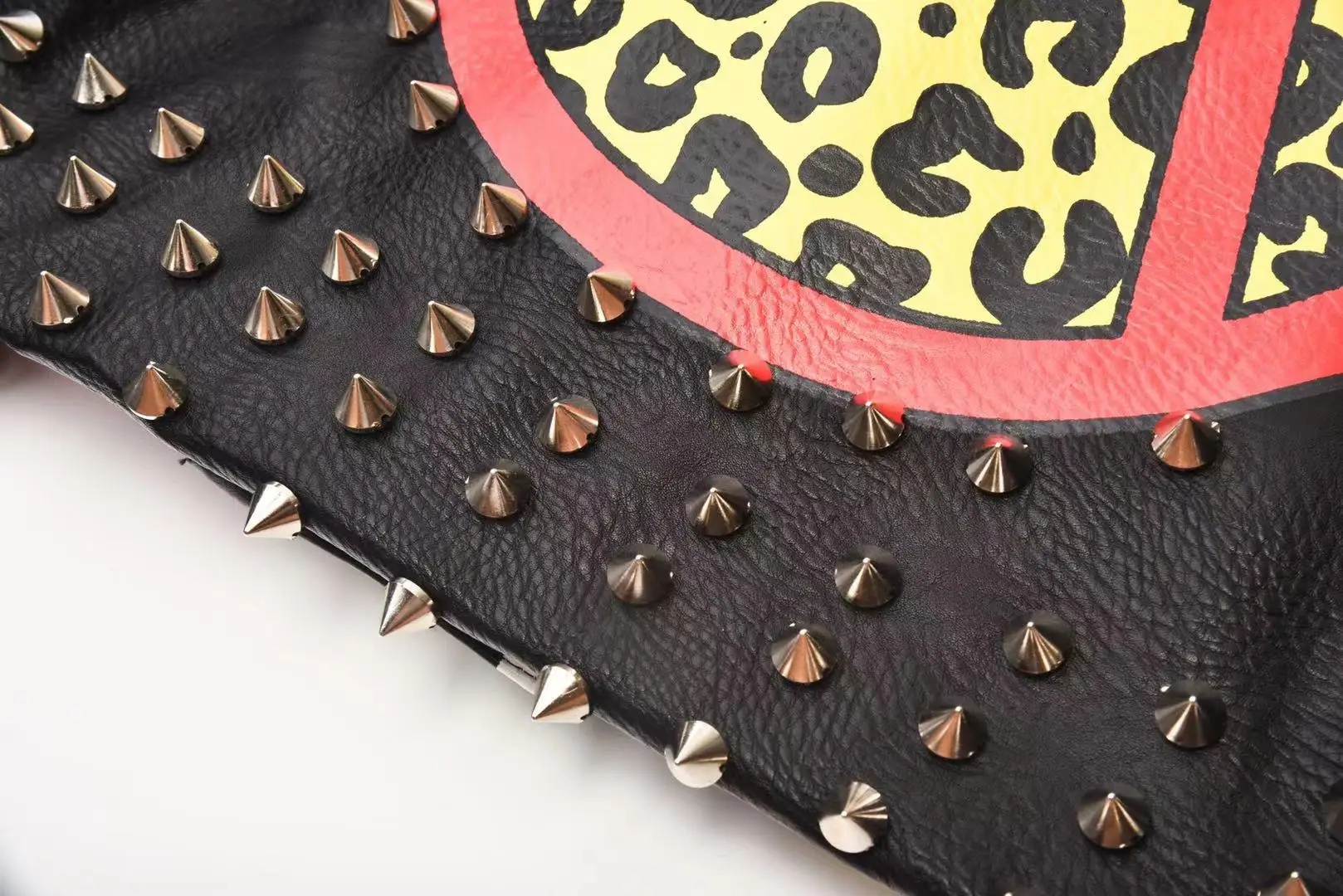 Women's high street graffiti heavy industry printed rivet leopard print street short motorcycle leather jacket female punk rock