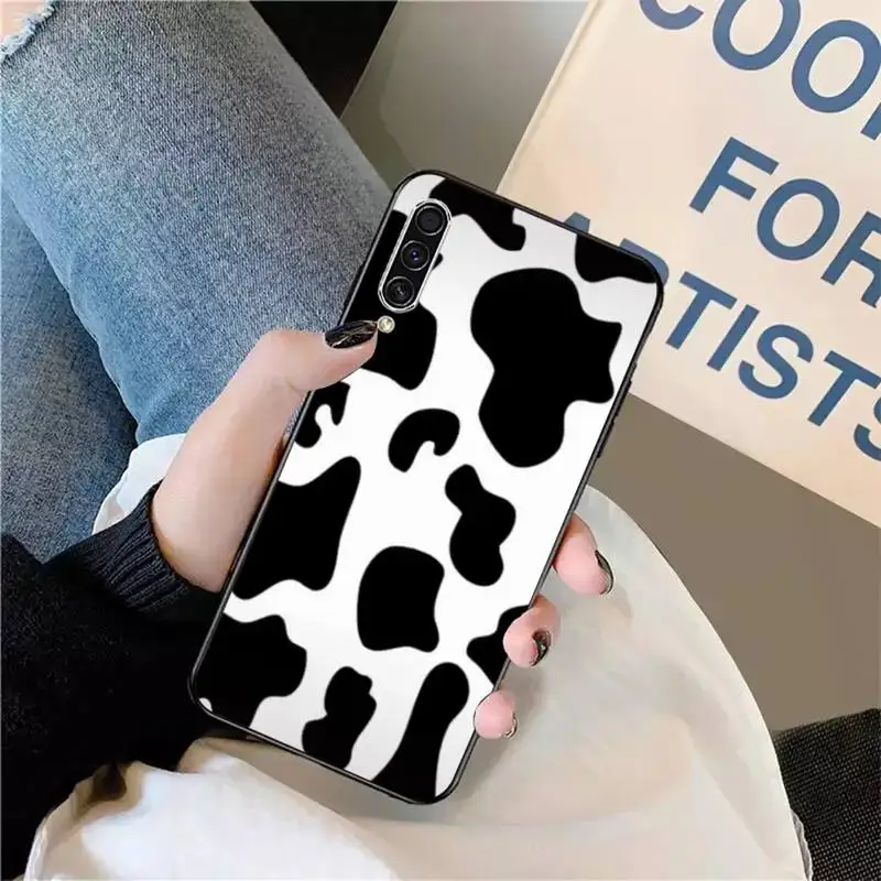 

Black White Cow spot grid aer Phone Case For Samsung galaxy S 9 10 20 A 10 21 30 31 40 50 51 71 s note 20 j 4 2018 plus
